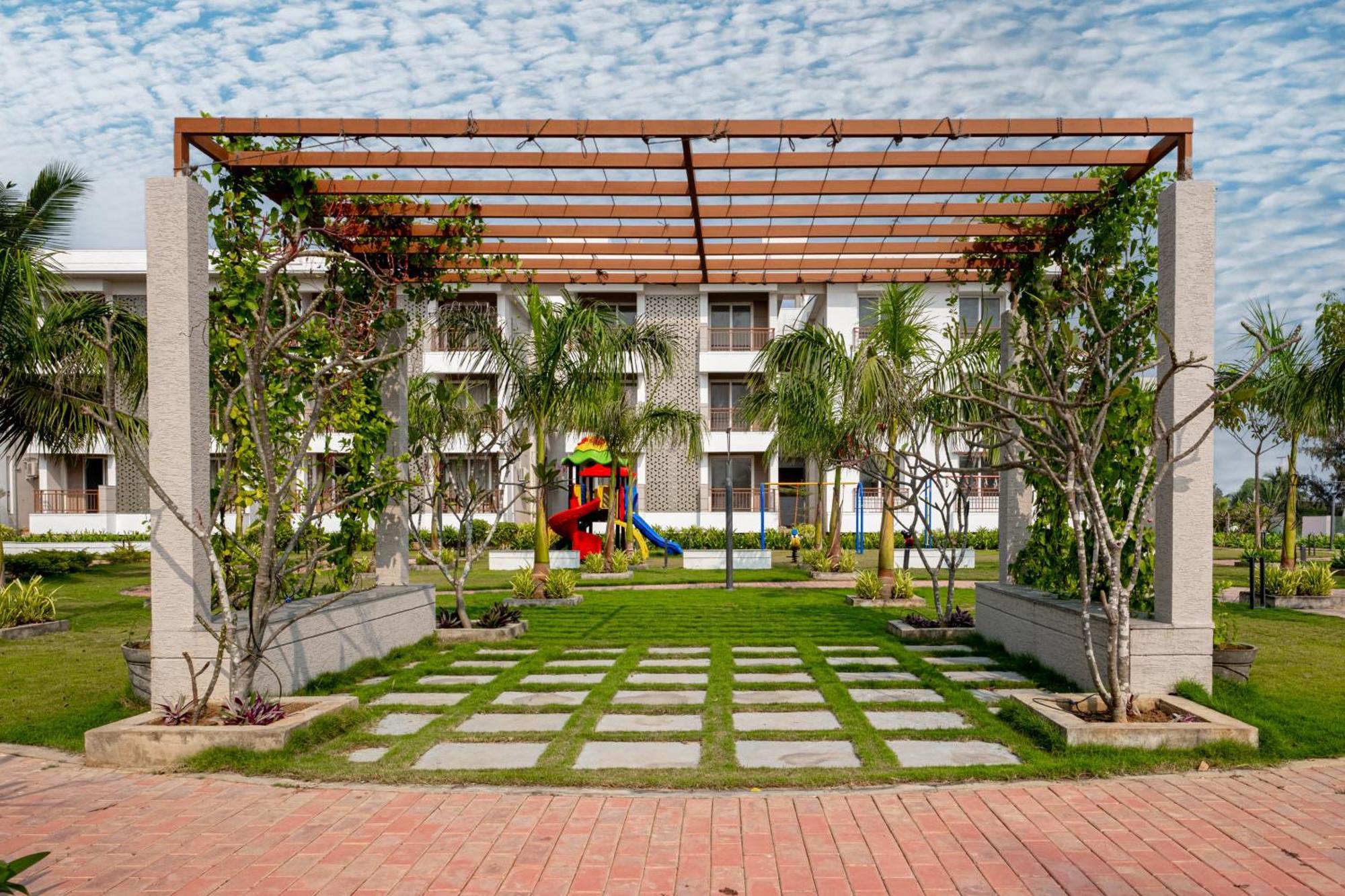 Palm Regal Resort Gopalpur  Bagian luar foto