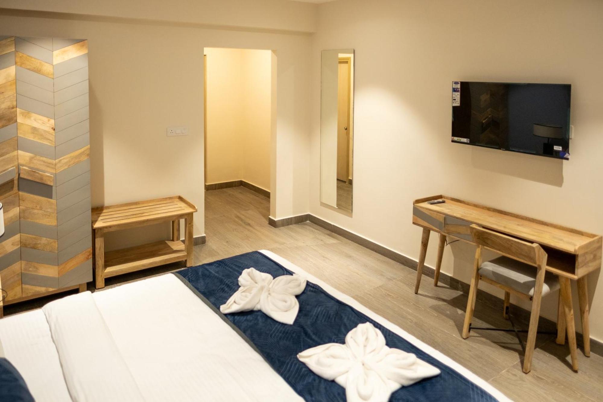 Palm Regal Resort Gopalpur  Bagian luar foto